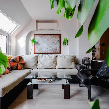 Spacious 2bd Flat With Secure Free Parking ソフィア