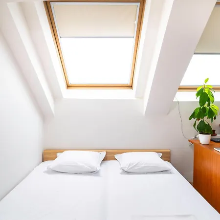 アパート Spacious 2bd Flat With Secure Free Parking