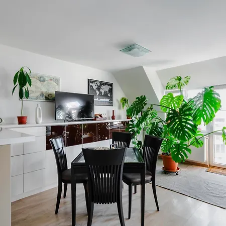 Apartment Spacious 2bd Flat With Secure Free Parking Sofia