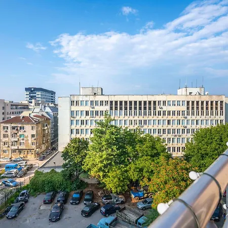 Apartment Spacious 2bd Flat With Secure Free Parking Sofia